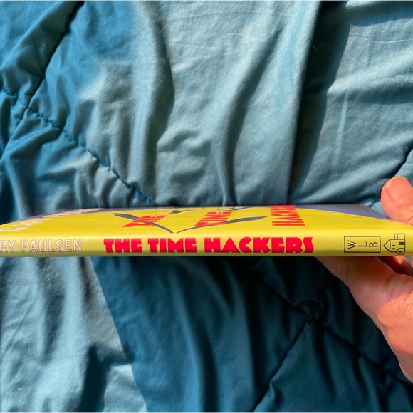 🌻3/$20 The Time Hackers hardcover Brand New! - Picture 5 of 5